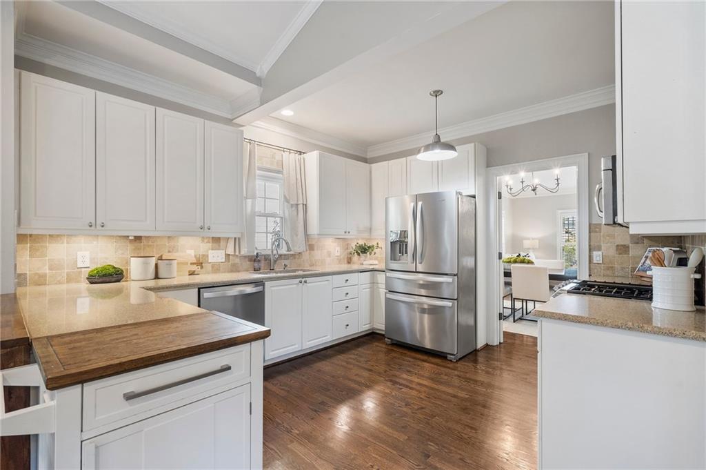 201 Nelson Ferry Road