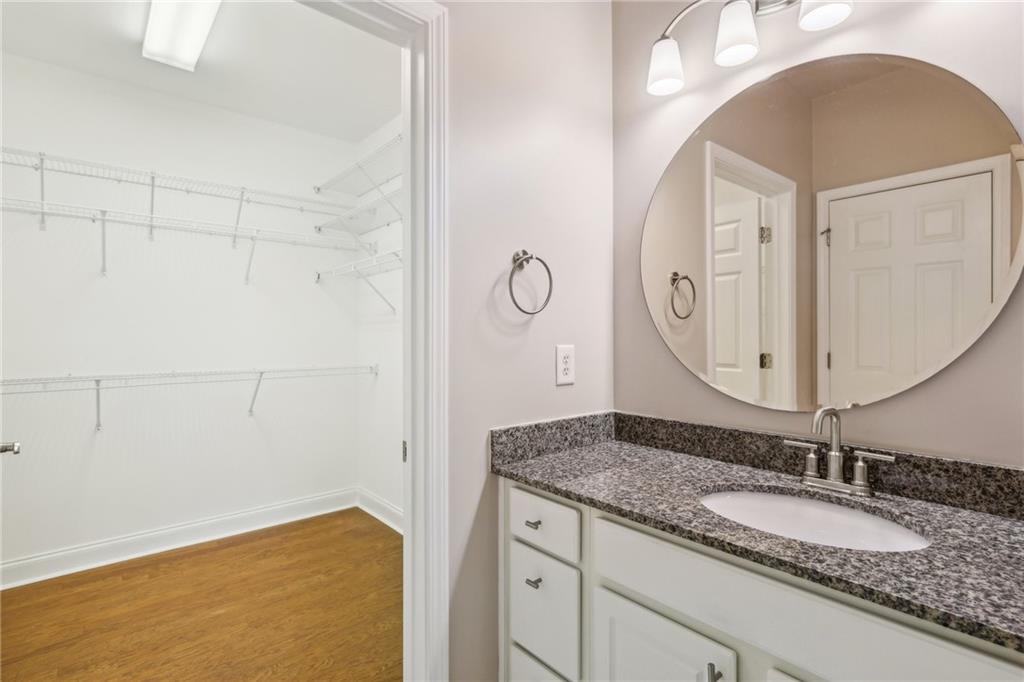 1910 Cedar Glenn Way Unit 4302