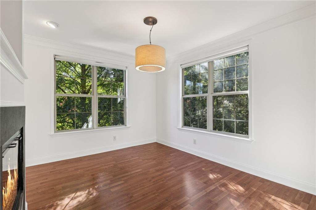 1910 Cedar Glenn Way Unit 4302