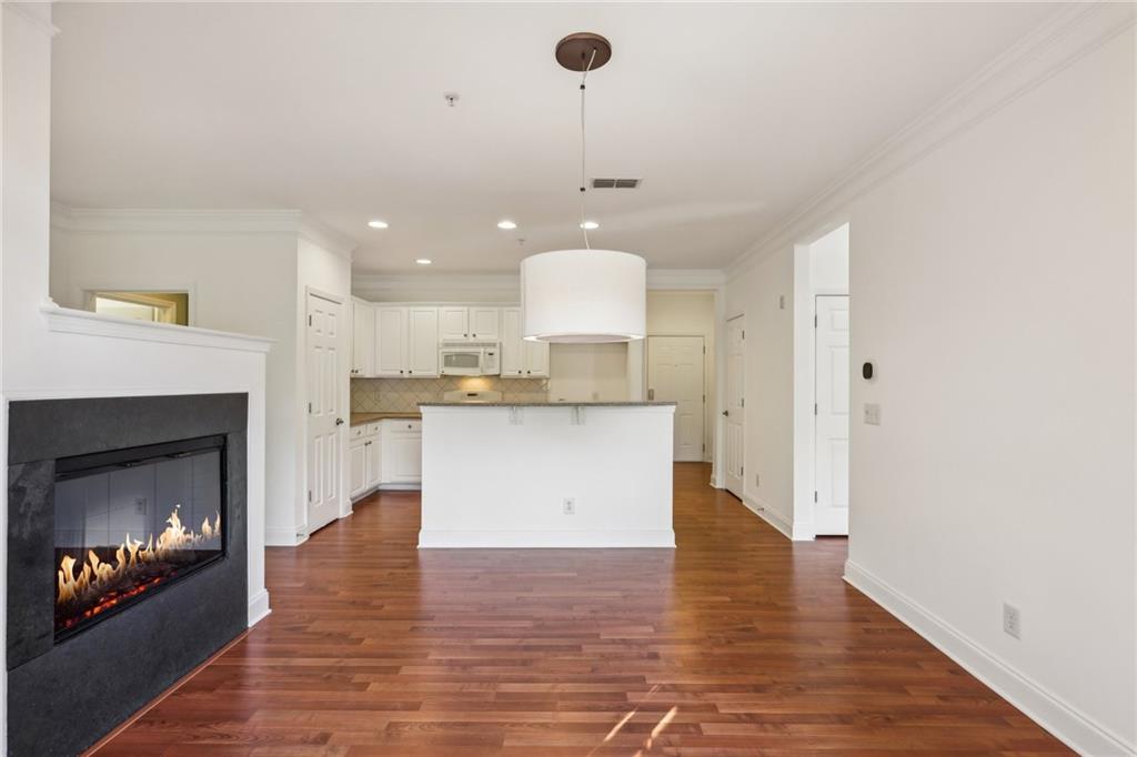 1910 Cedar Glenn Way Unit 4302