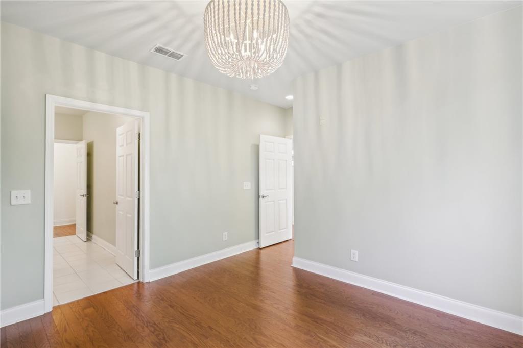 1910 Cedar Glenn Way Unit 4302