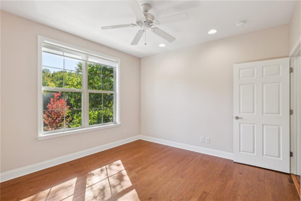 1910 Cedar Glenn Way Unit 4302