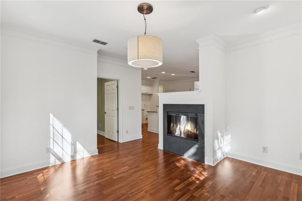 1910 Cedar Glenn Way Unit 4302