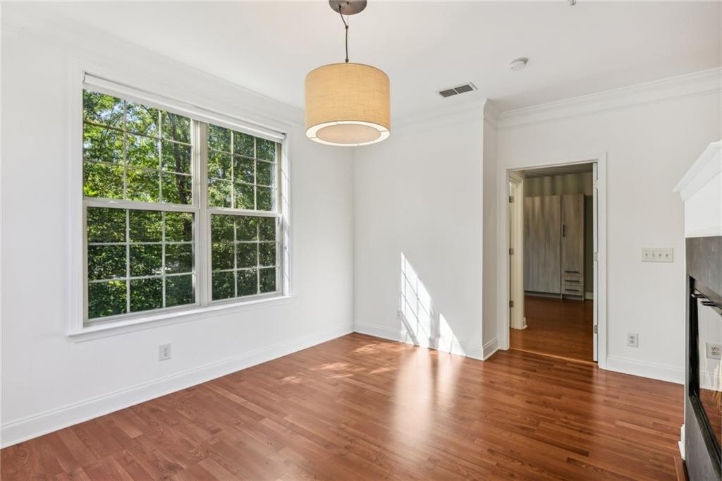 1910 Cedar Glenn Way Unit 4302