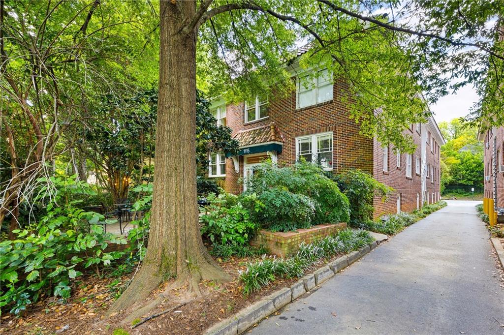 1115 Briarcliff Place Unit 7