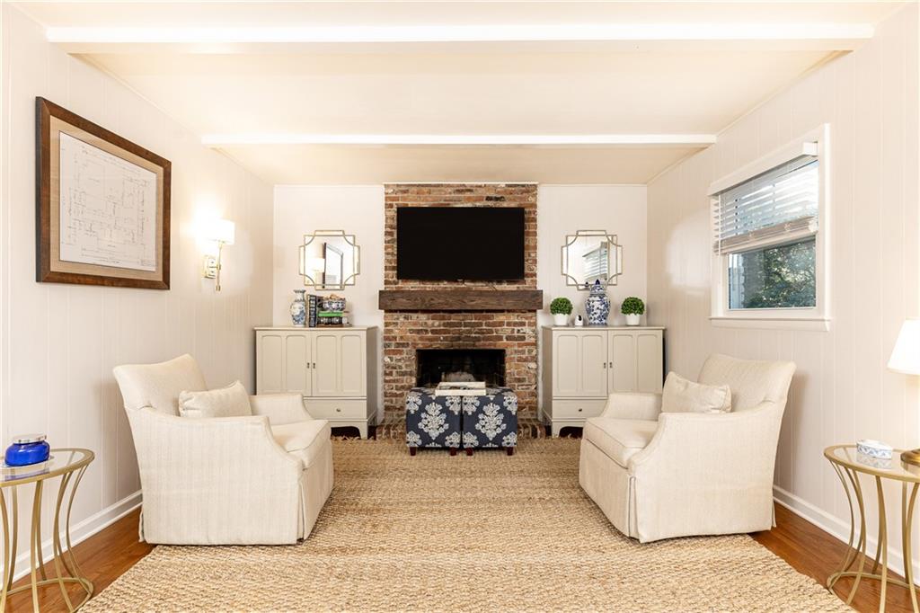 1622 Fernleaf Circle NW