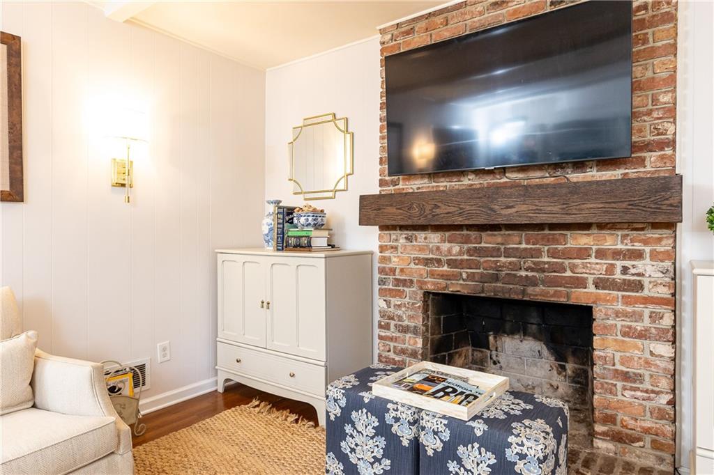 1622 Fernleaf Circle NW