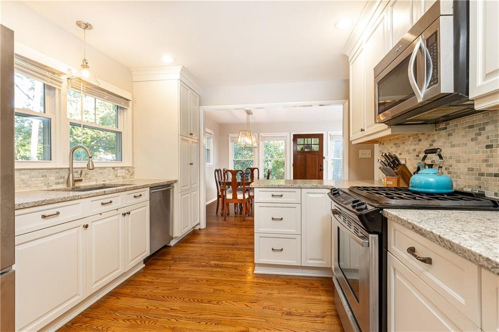 1622 Fernleaf Circle NW