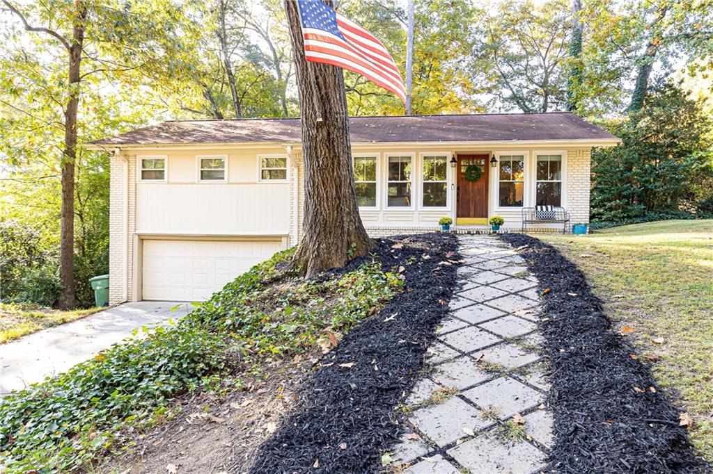 1622 Fernleaf Circle NW