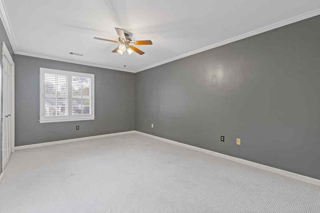 285 Walnutwood Trail