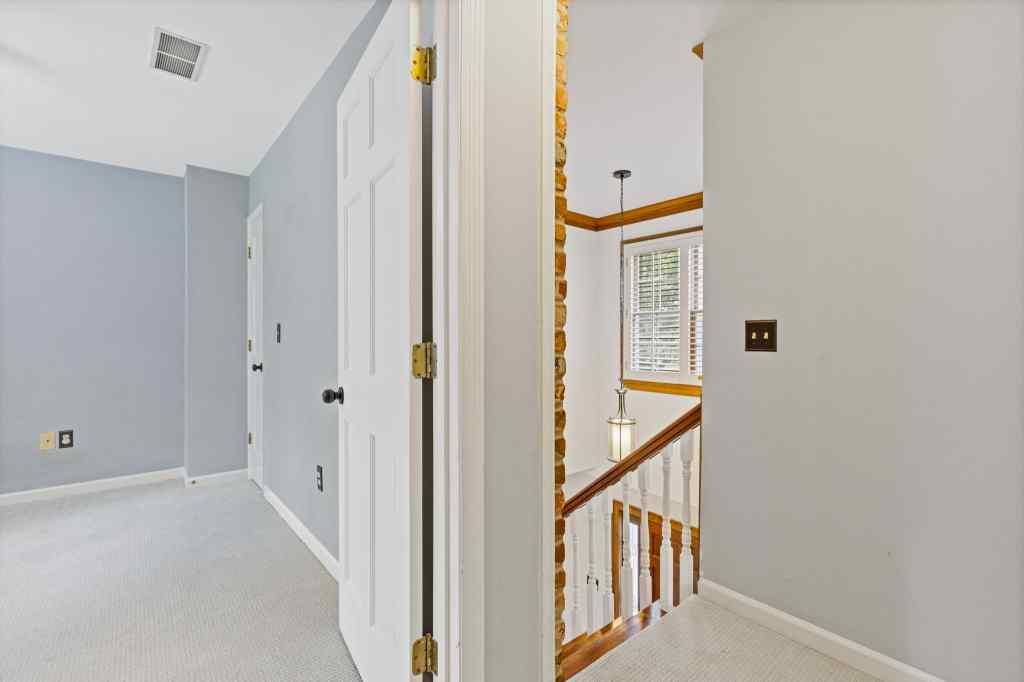 285 Walnutwood Trail