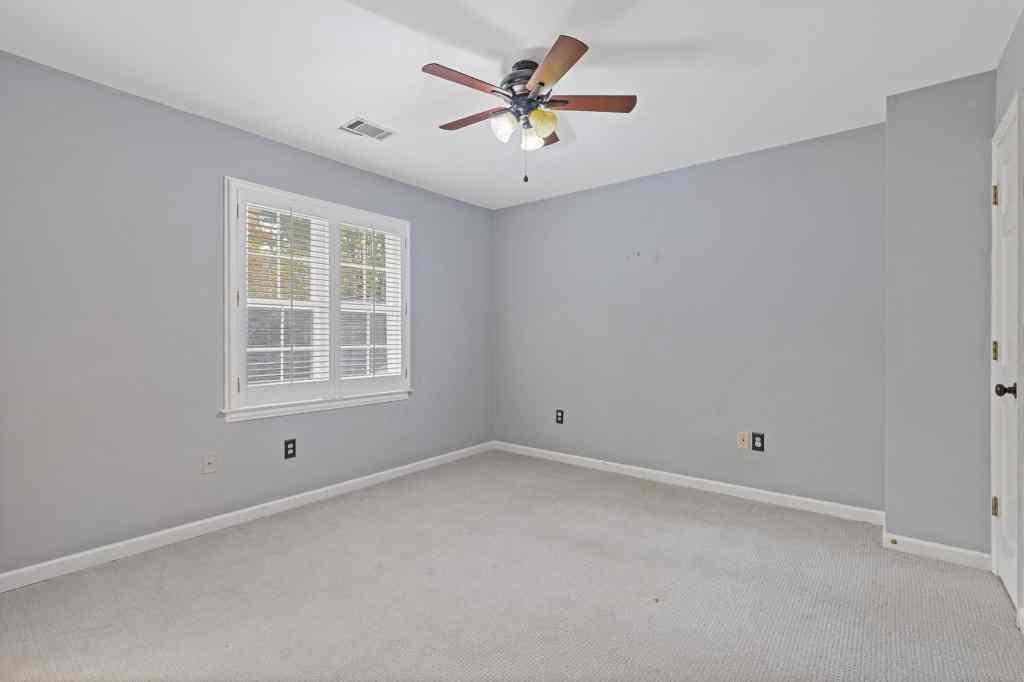 285 Walnutwood Trail