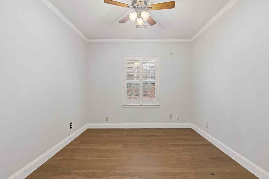 285 Walnutwood Trail