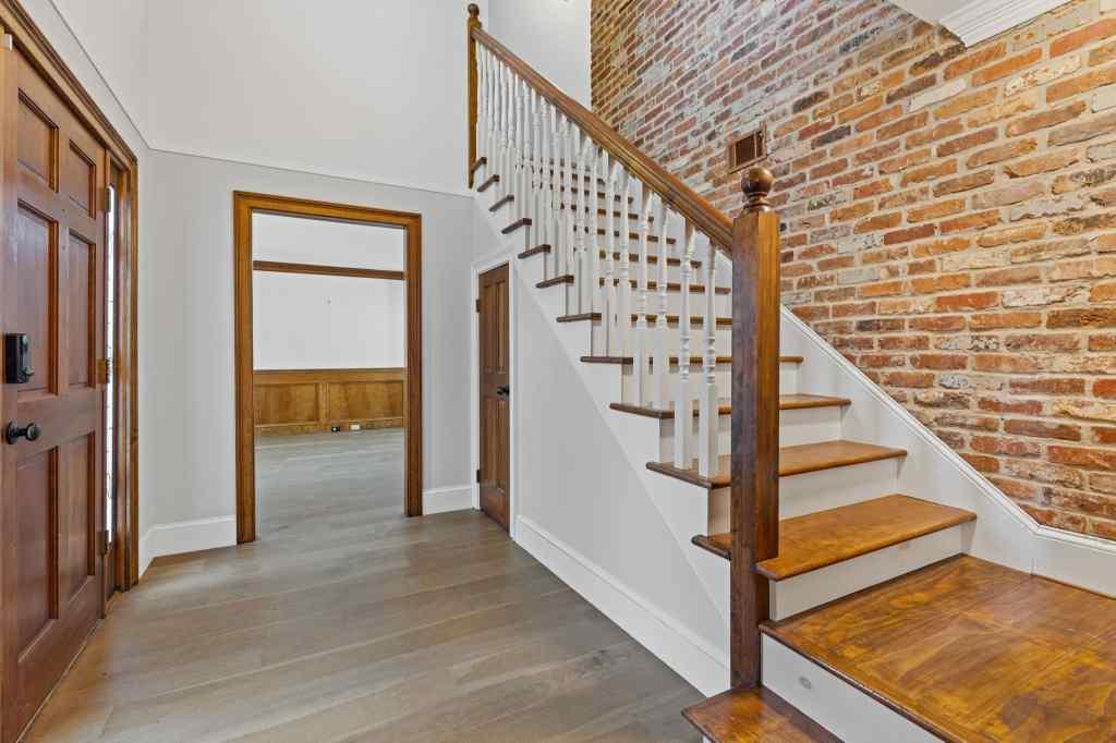 285 Walnutwood Trail