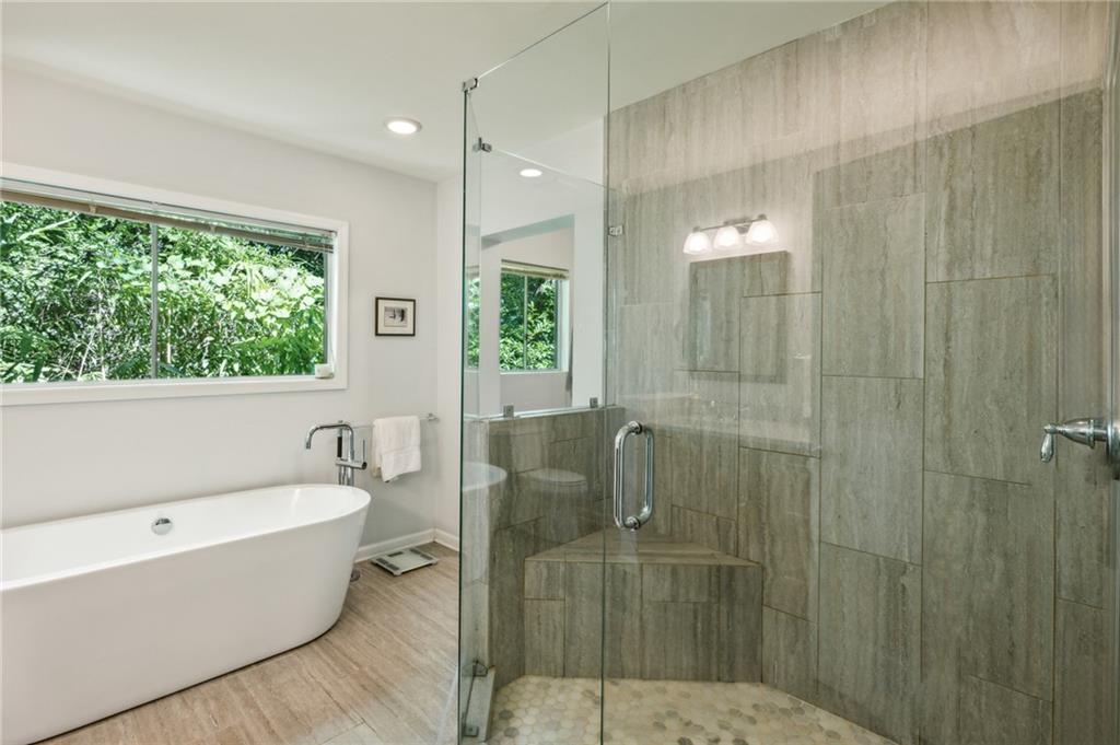 1861 Colland Drive NW