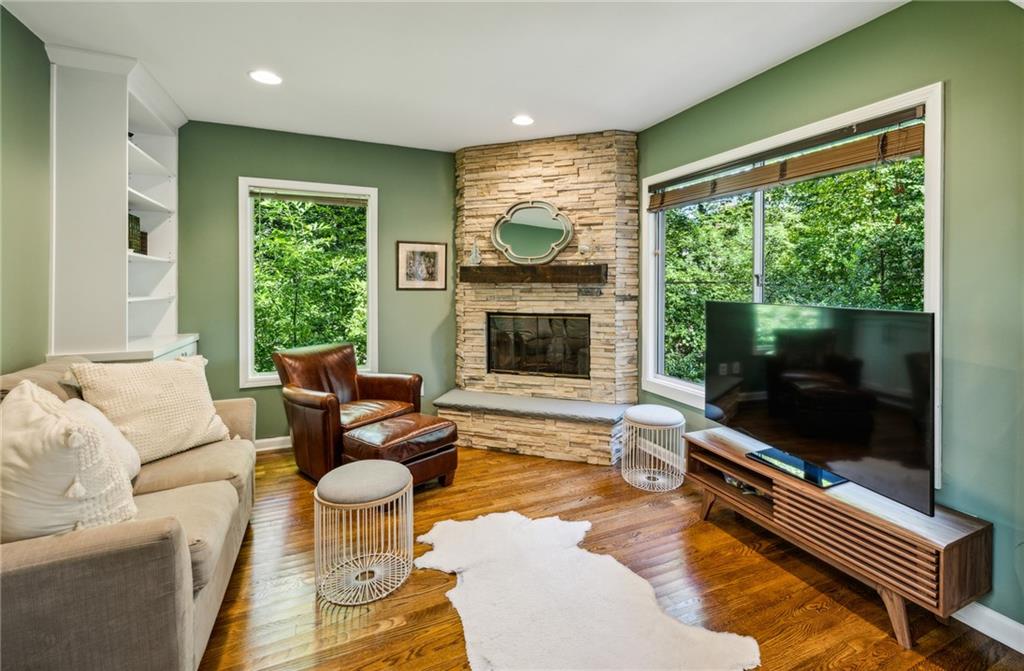 1861 Colland Drive NW