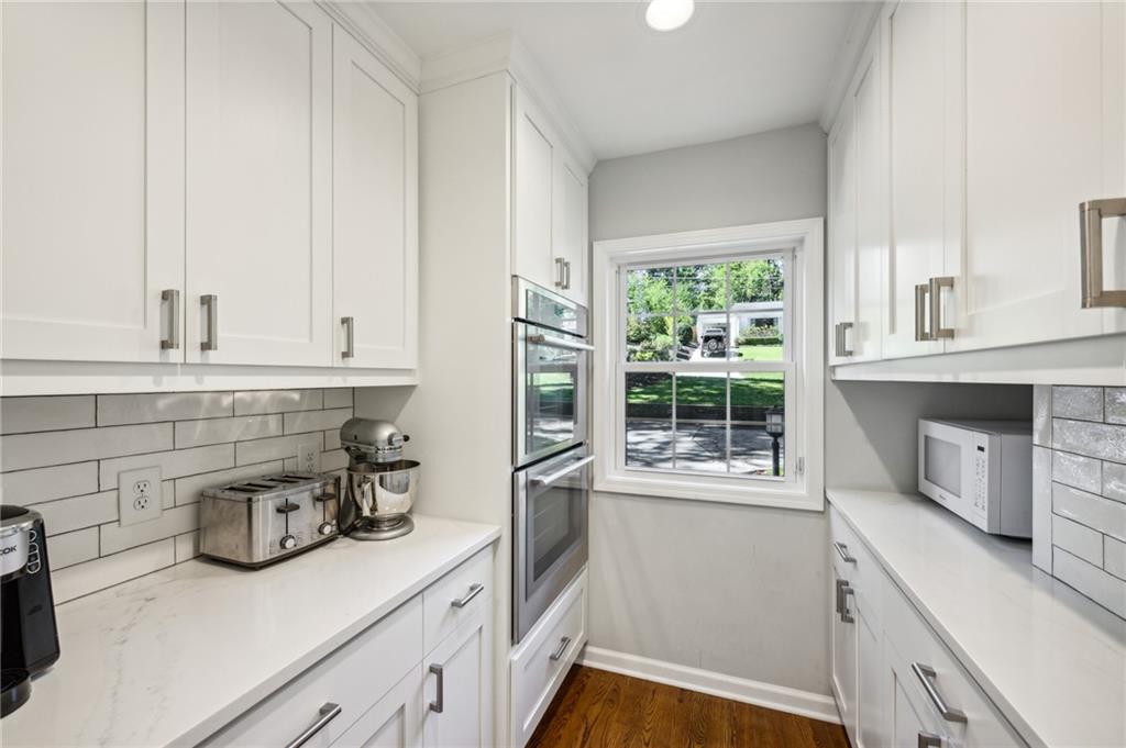 1861 Colland Drive NW