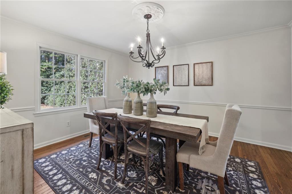 4484 Glengary Drive NE