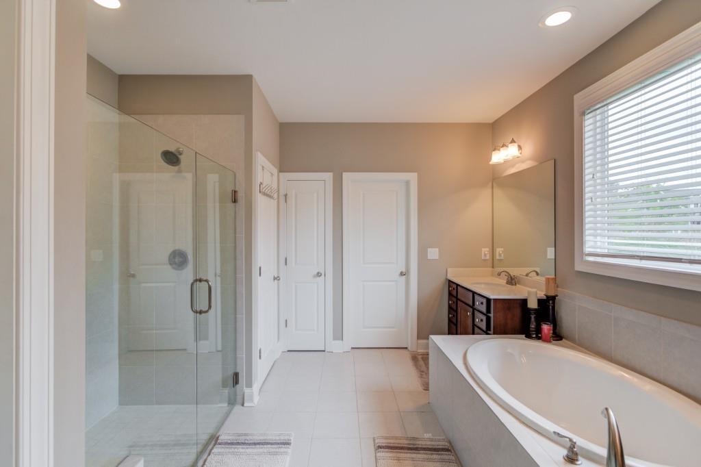 7289 Red Maple Court