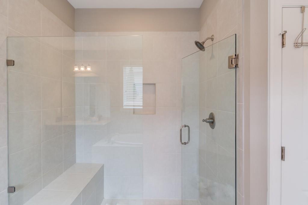 7289 Red Maple Court