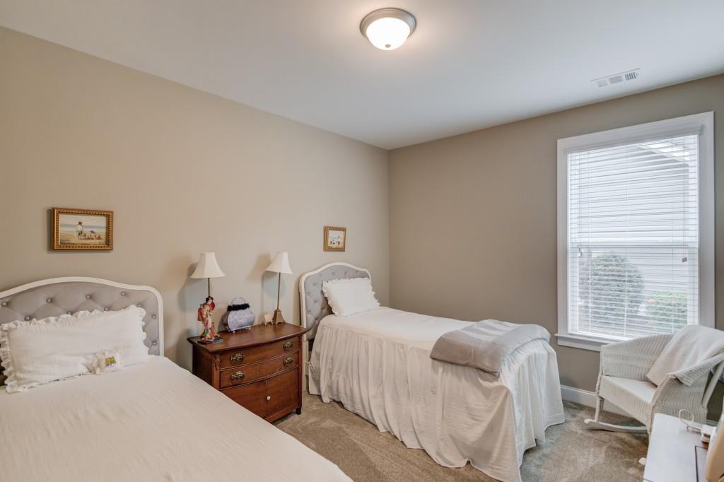 7289 Red Maple Court