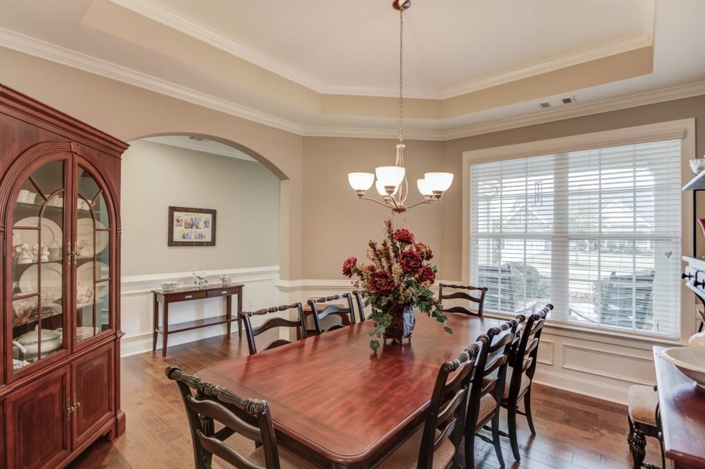 7289 Red Maple Court