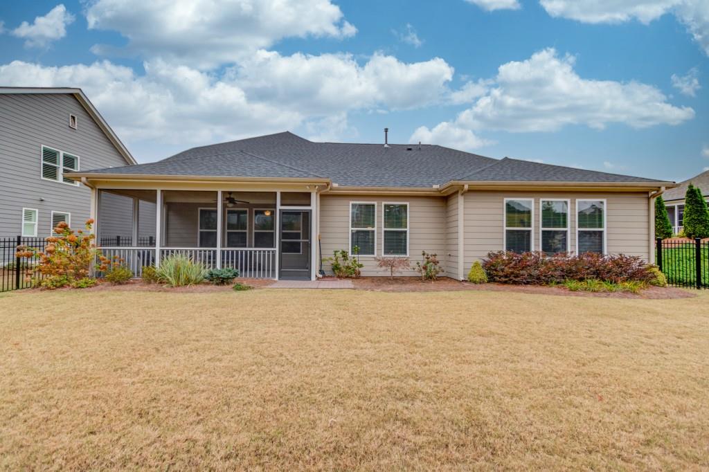 7289 Red Maple Court