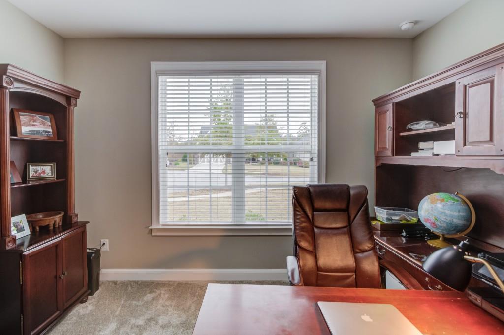 7289 Red Maple Court