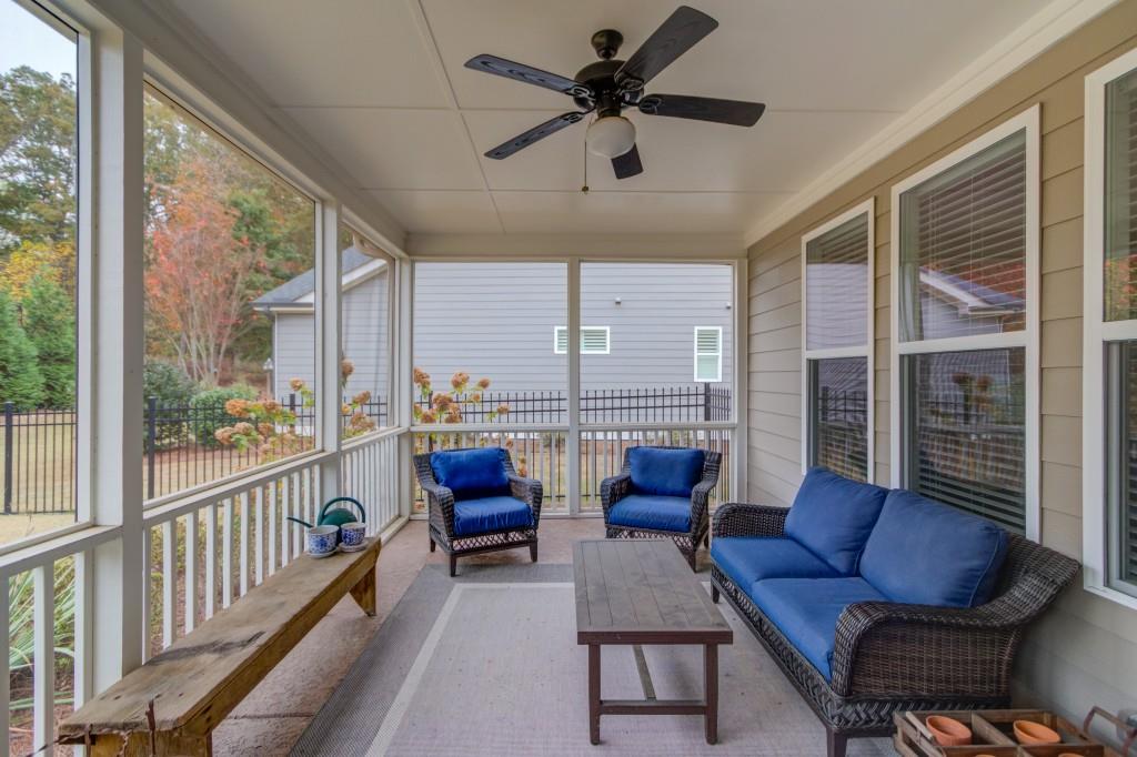 7289 Red Maple Court