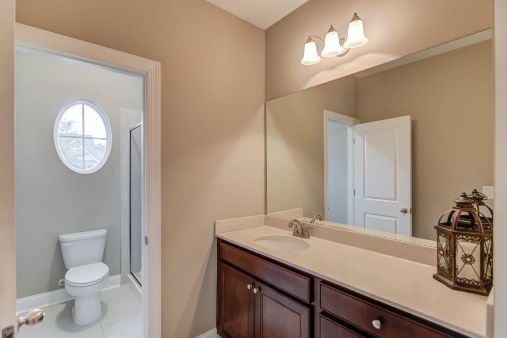 7289 Red Maple Court