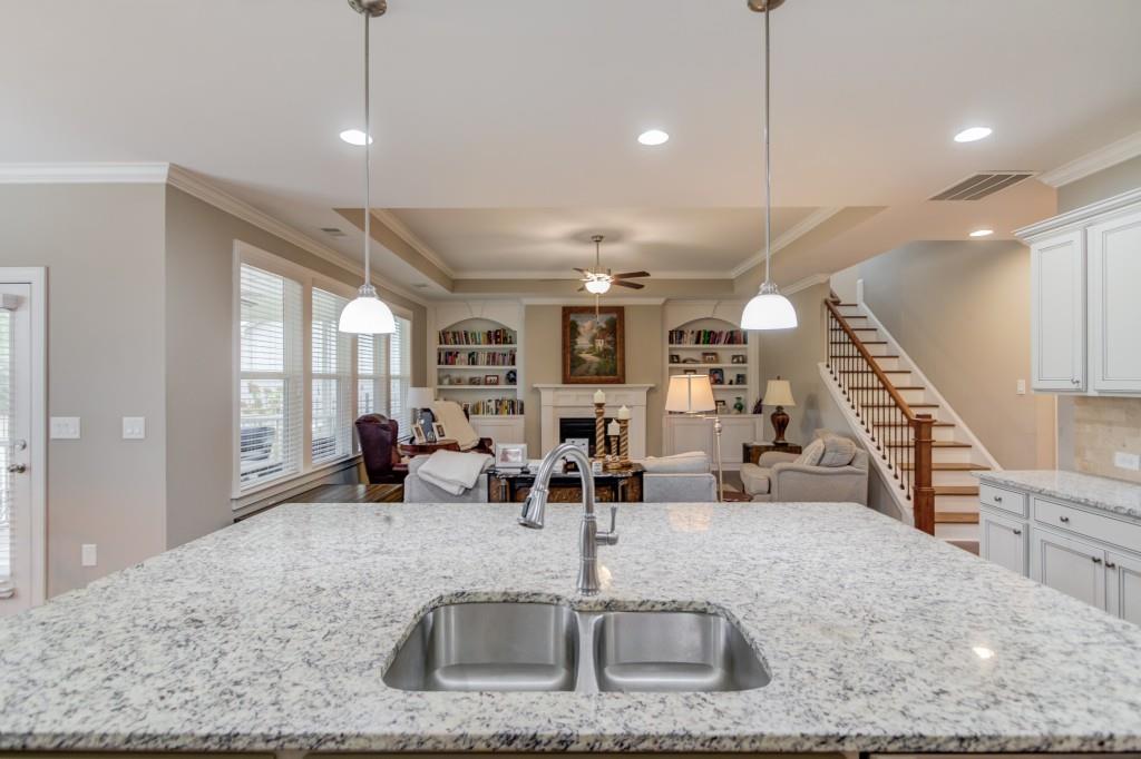 7289 Red Maple Court