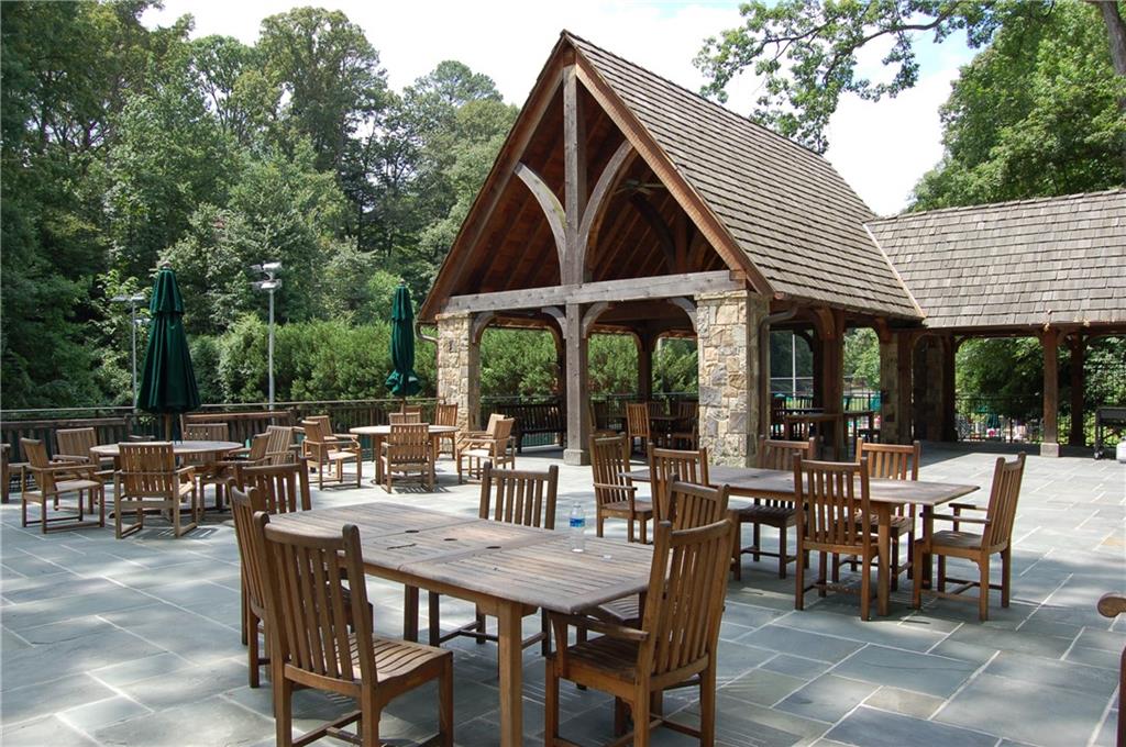 230 Brighton Road NE