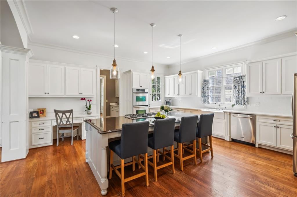 661 Timm Valley Road NE