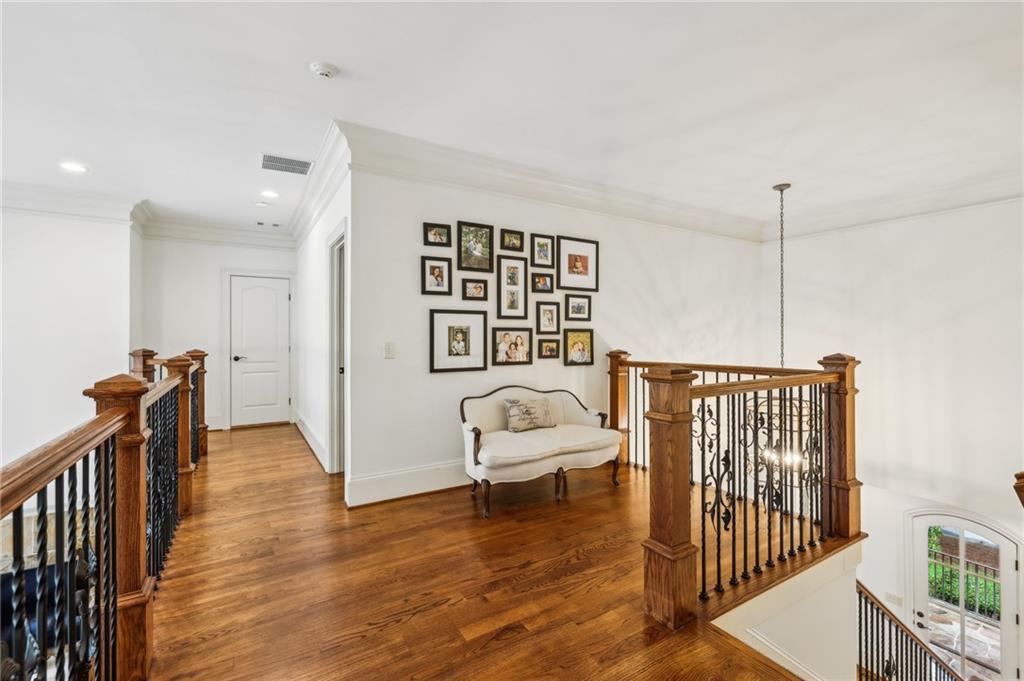 661 Timm Valley Road NE