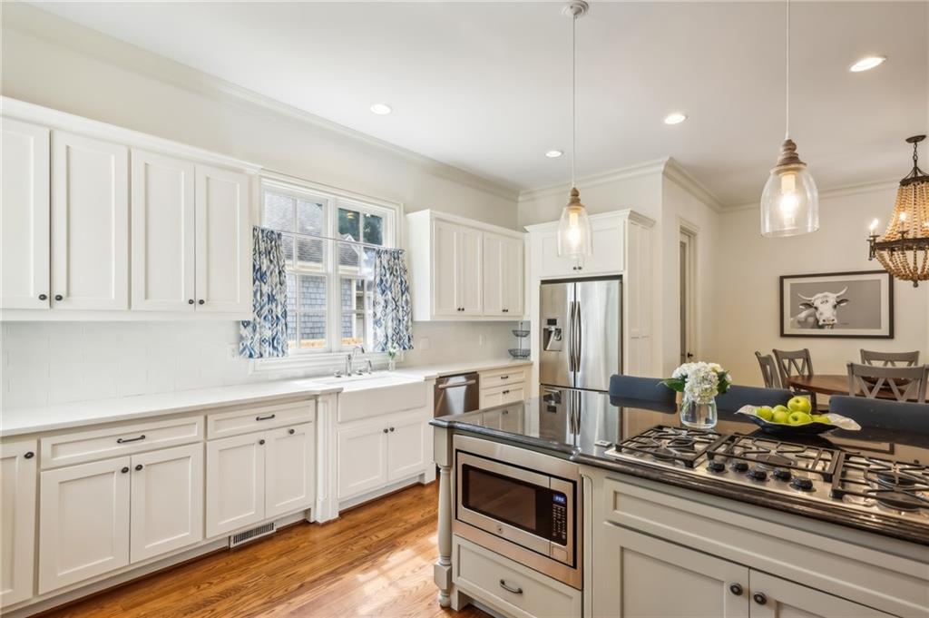 661 Timm Valley Road NE