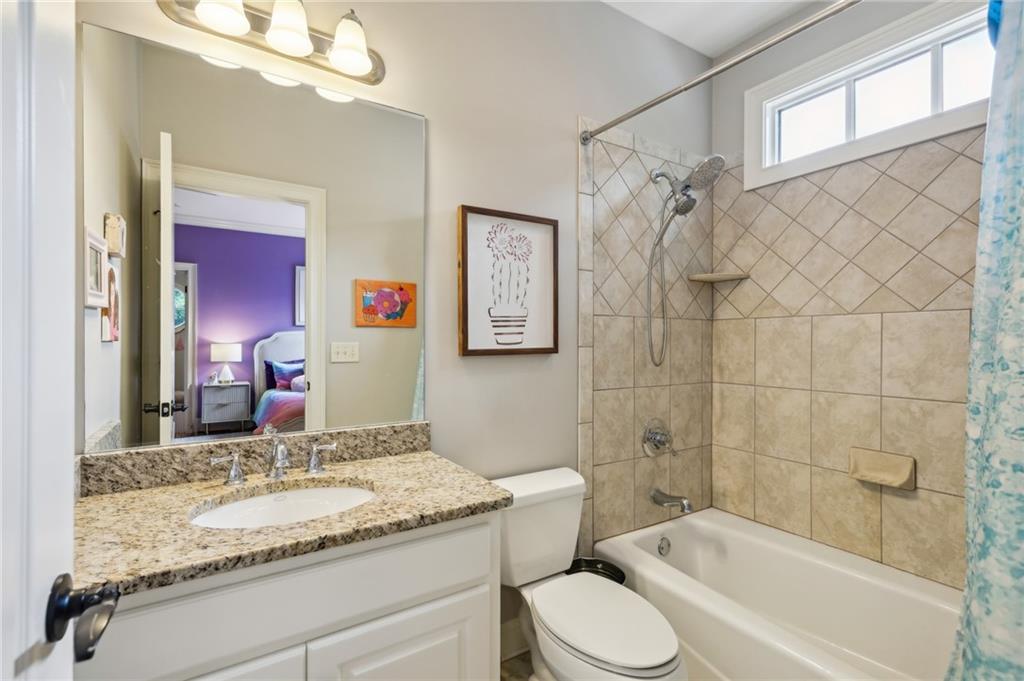 661 Timm Valley Road NE