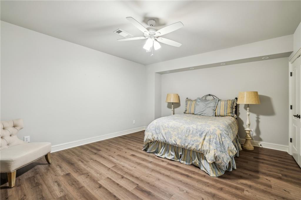 661 Timm Valley Road NE