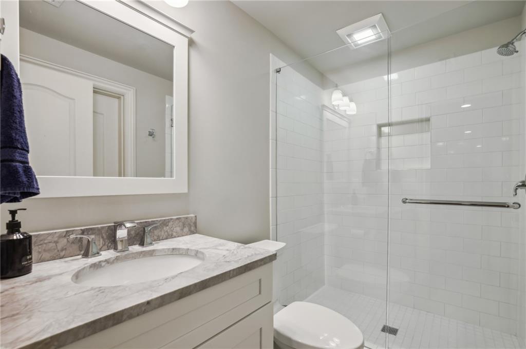 661 Timm Valley Road NE