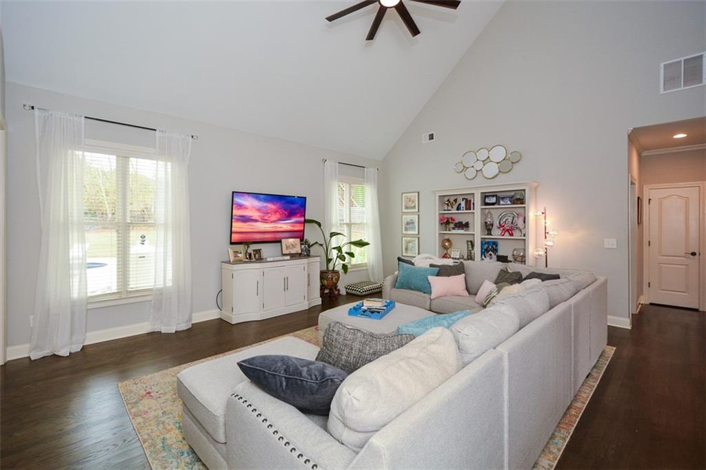 202 Autumn Glen Trail