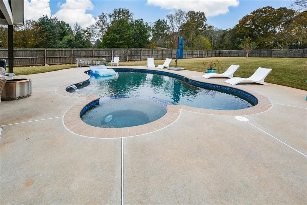 202 Autumn Glen Trail