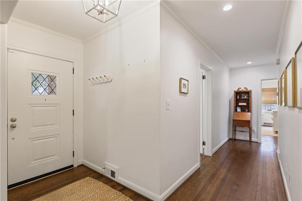 2280 Brookview Drive NW