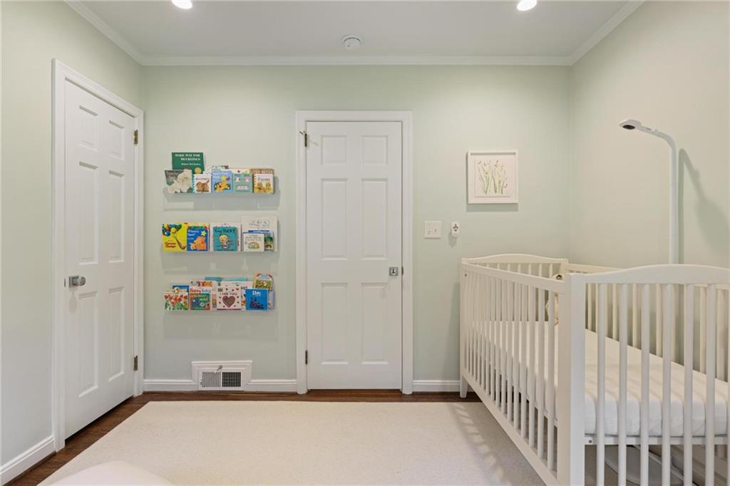 2280 Brookview Drive NW