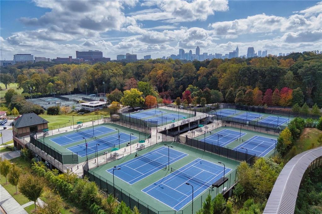 2280 Brookview Drive NW