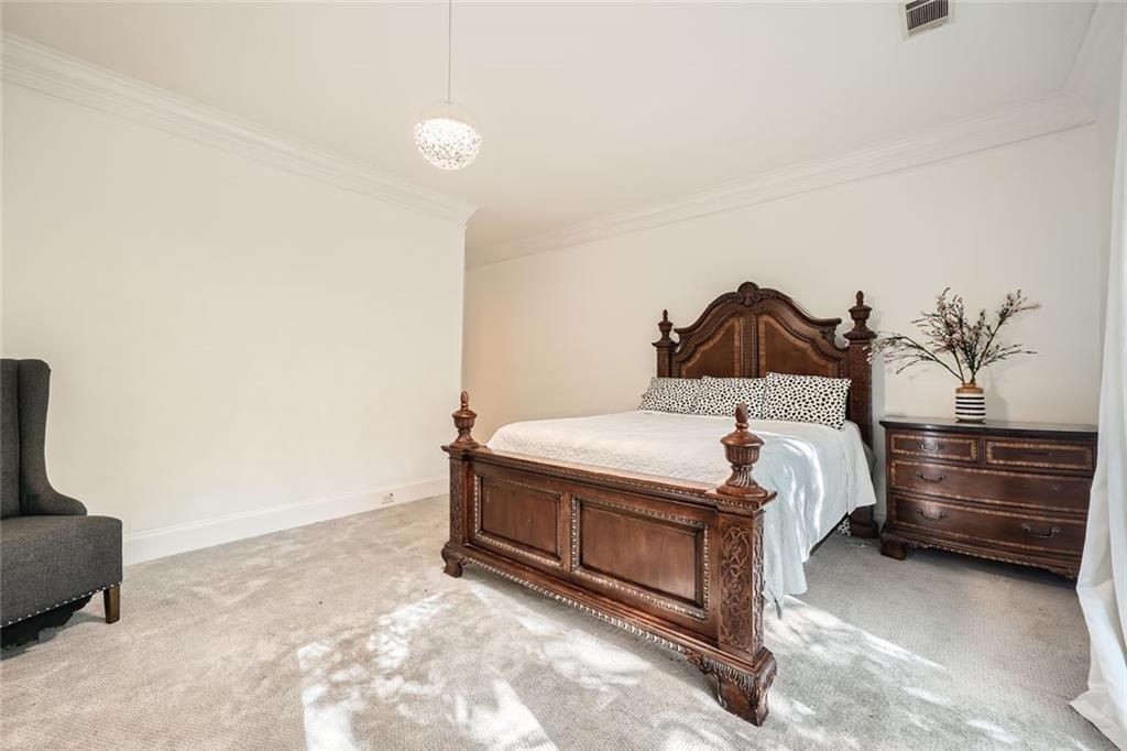 6391 Glenridge Drive Unit 125