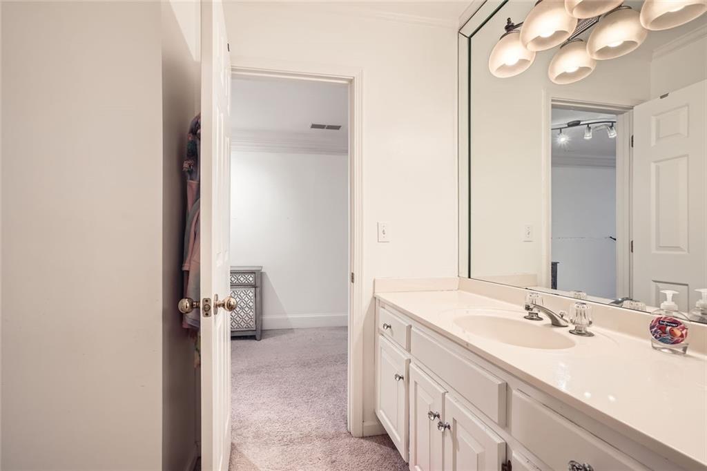 6391 Glenridge Drive Unit 125