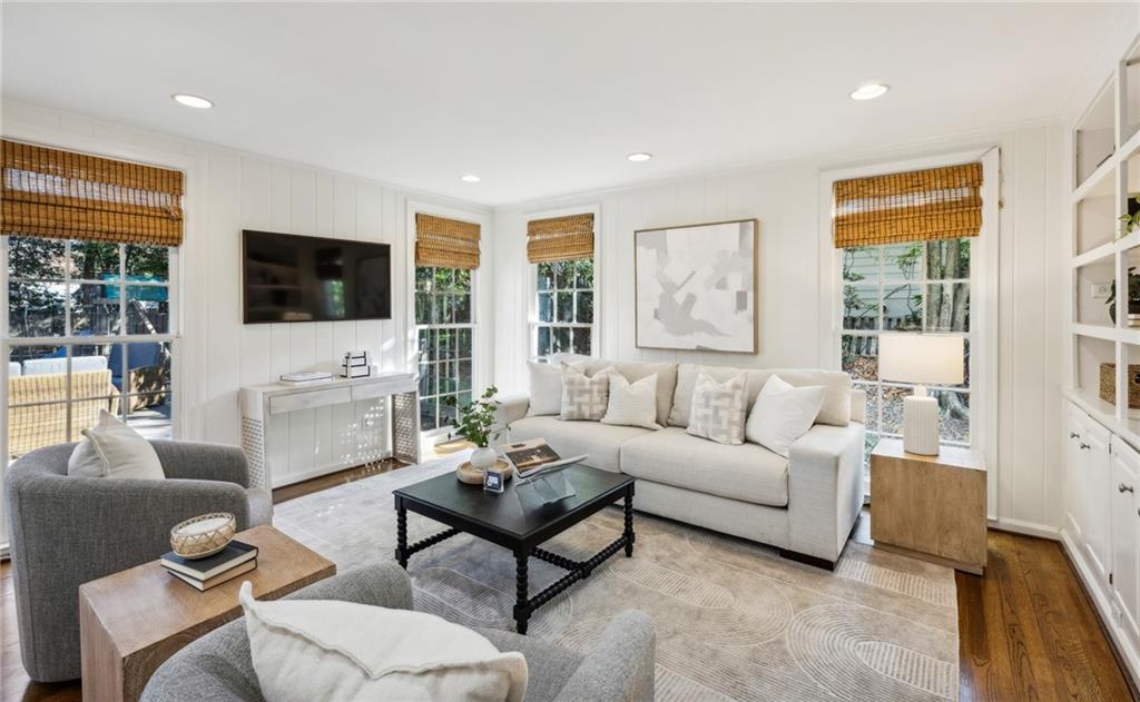 1837 Colland Drive NW