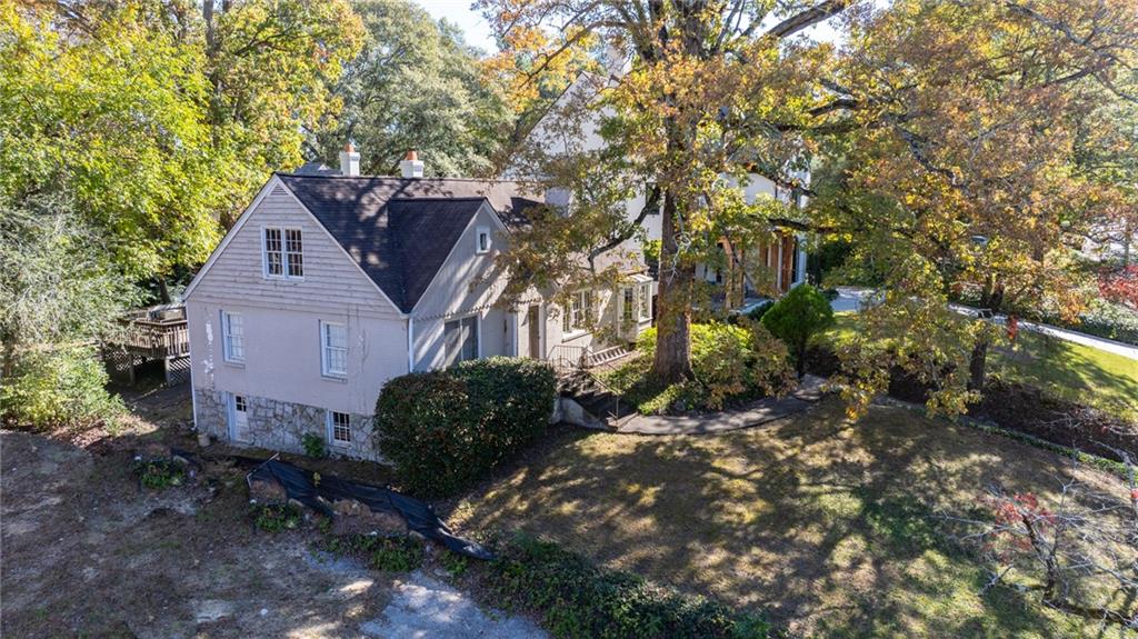 3201 Peachtree Drive NE