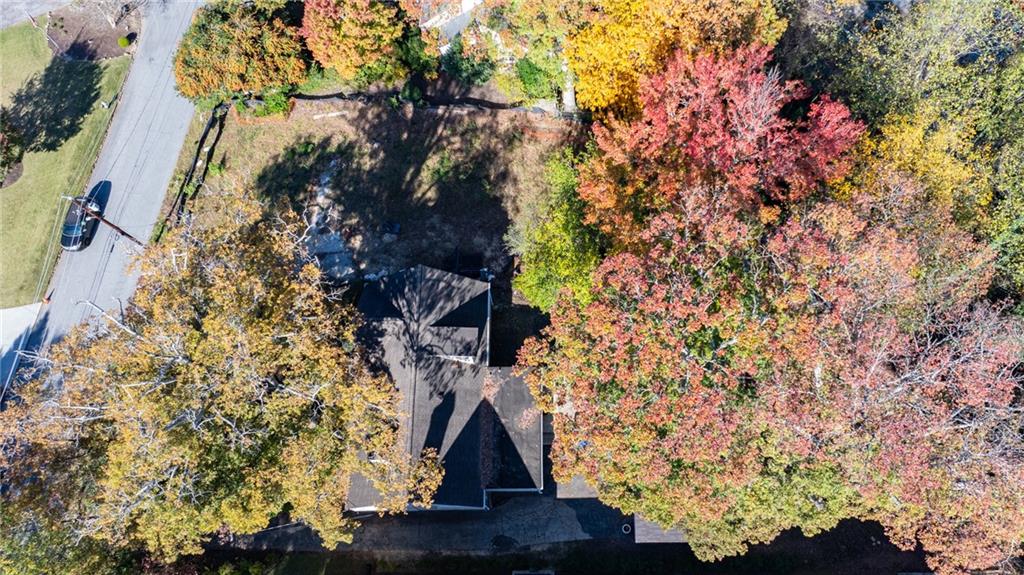 3201 Peachtree Drive NE