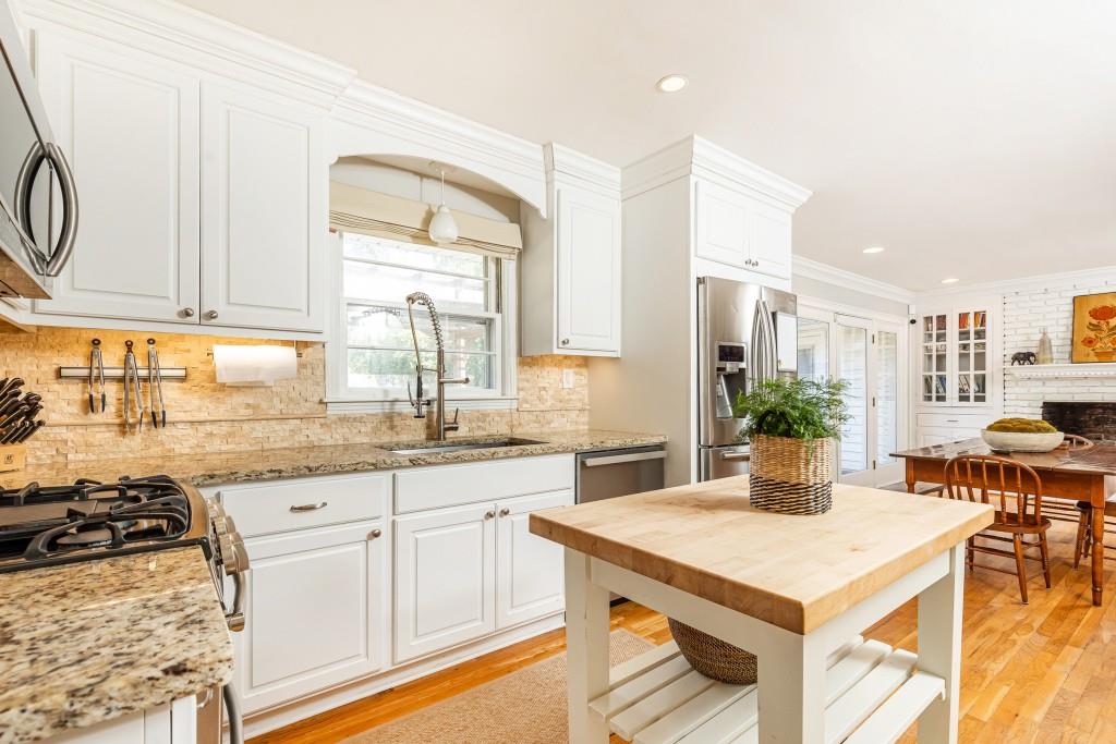 258 Meadowbrook Drive