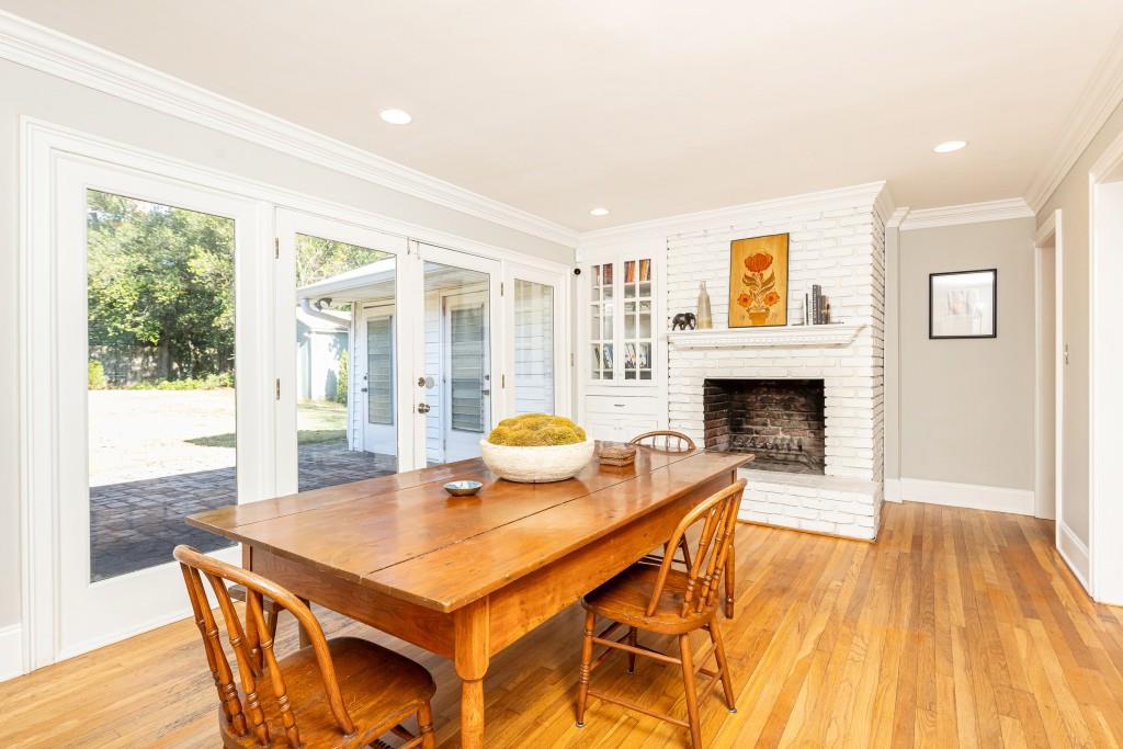 258 Meadowbrook Drive